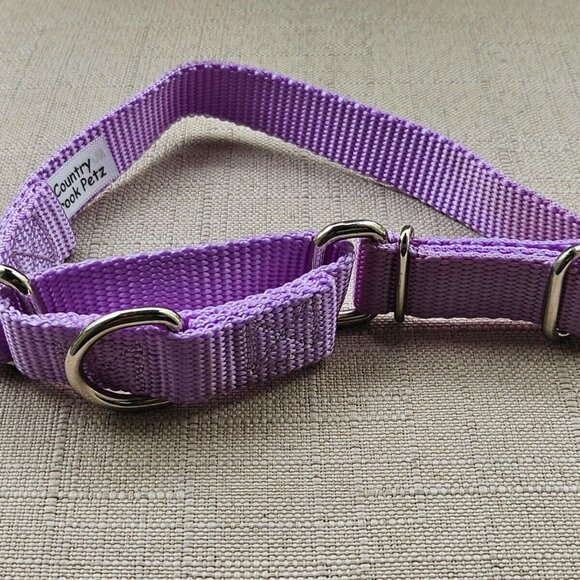 Country Brook Petz Dog Collar Heavy Duty Nylon Pet Collar Lilac Purple - Picture 1 of 8